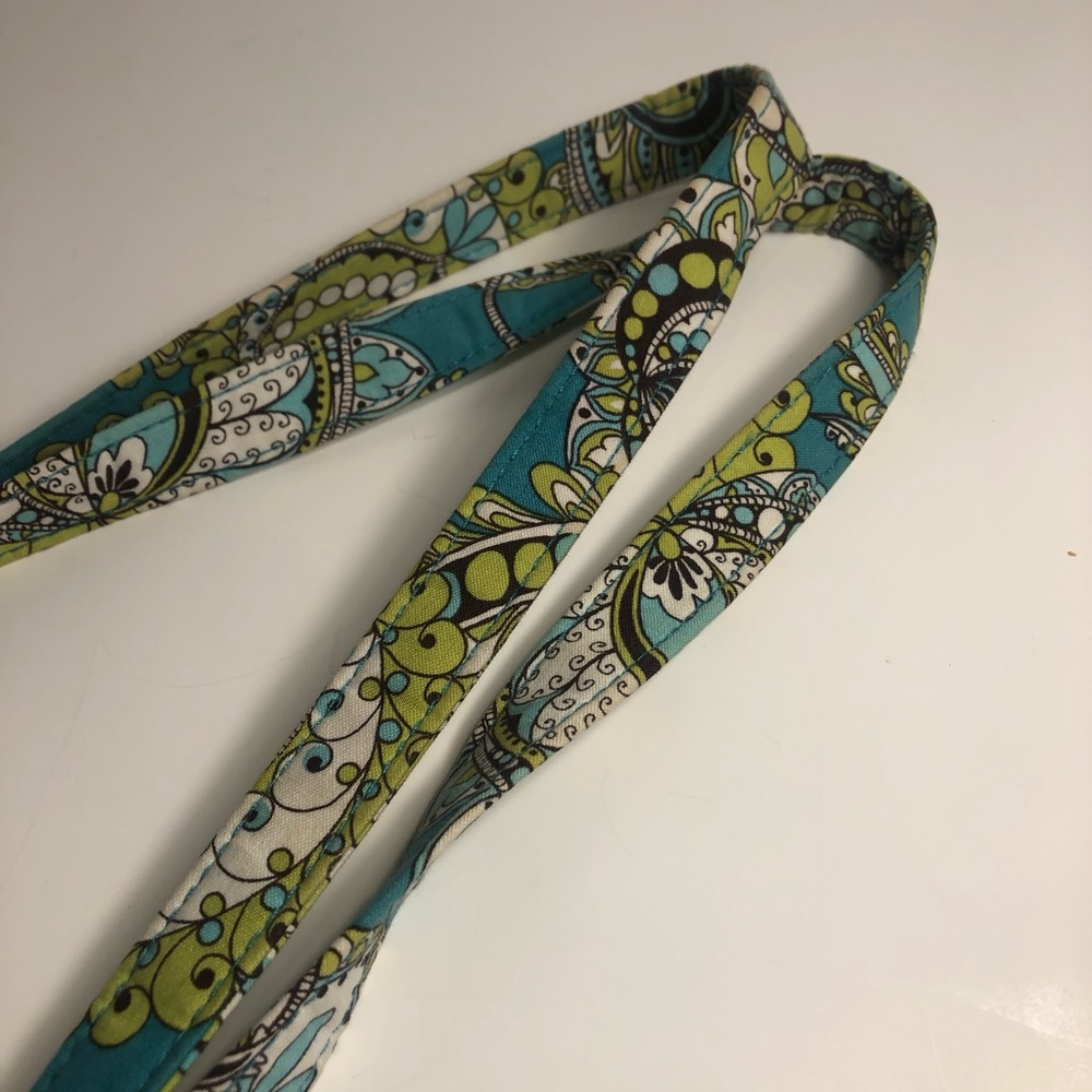 3 Retired Vera Bradley Peacock Pattern - Tote, Wristlet Purse and Checkbook Case - Picture 11 of 16